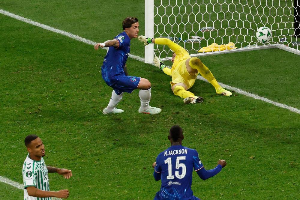 “苏超”最大黑马，泰州先后战胜常规赛第三、二、一名夺冠